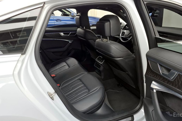 2022 Audi A6 с пробегом 125 275 км