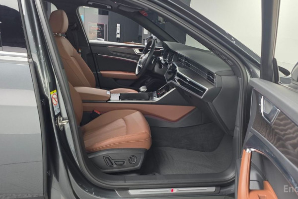 2023 Audi A6 с пробегом 26 246 км