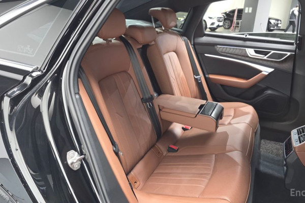 2021 Audi A6 с пробегом 29 113 км