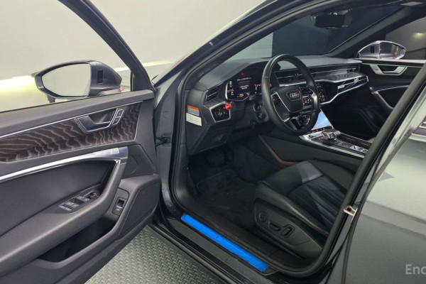 2021 Audi A6 с пробегом 49 353 км