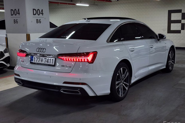 2022 Audi A6 с пробегом 21 988 км