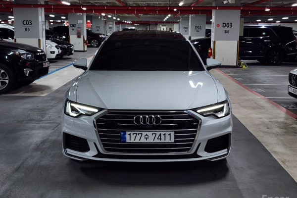 2022 Audi A6 с пробегом 21 988 км