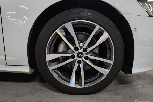 2022 Audi A6 с пробегом 21 988 км