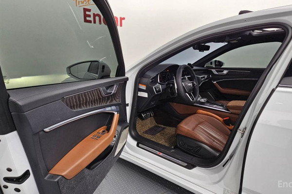 2021 Audi A6 с пробегом 87 492 км