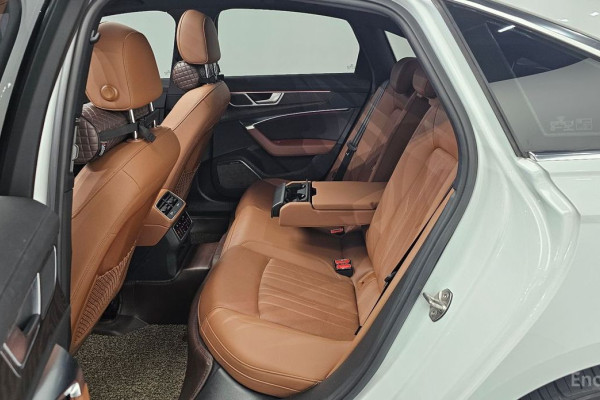 2021 Audi A6 с пробегом 87 492 км