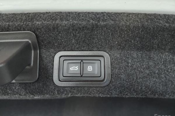 2022 Audi A6 с пробегом 21 988 км