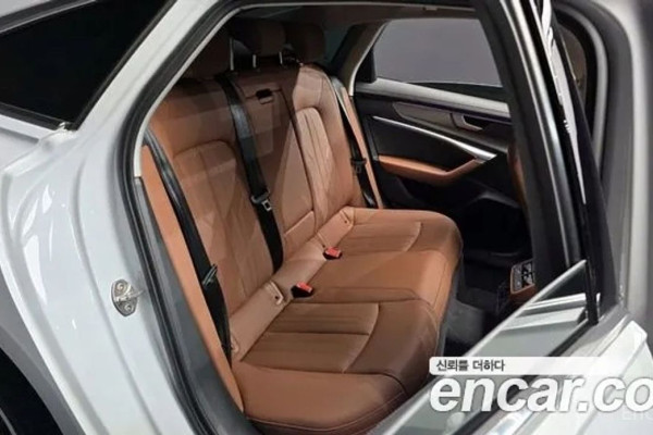 2023 Audi A6 с пробегом 42 415 км