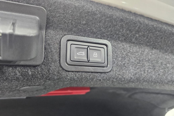 2021 Audi A6 с пробегом 87 492 км