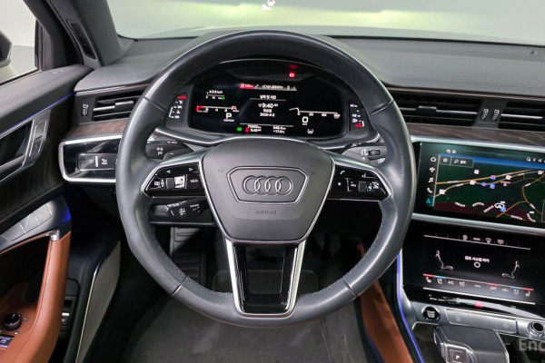 2021 Audi A6 с пробегом 75 009 км
