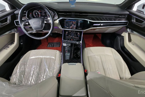 2022 Audi A6 с пробегом 44 979 км