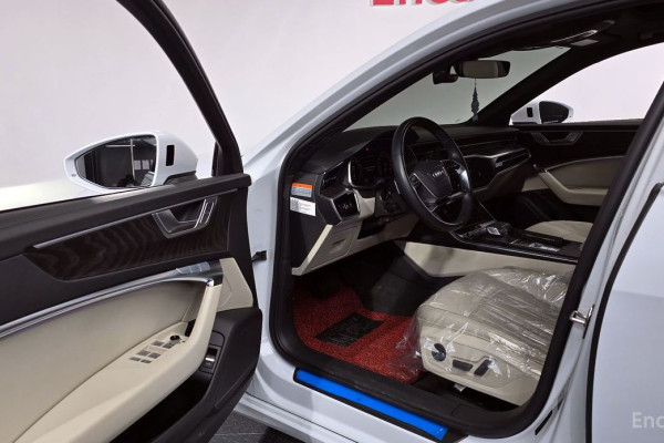 2022 Audi A6 с пробегом 44 979 км