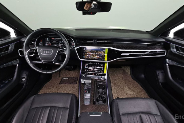 2022 Audi A6 с пробегом 16 967 км