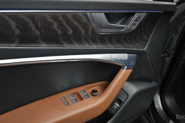 2022 Audi A6 с пробегом 64 043 км