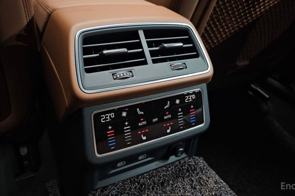 2022 Audi A6 с пробегом 64 043 км