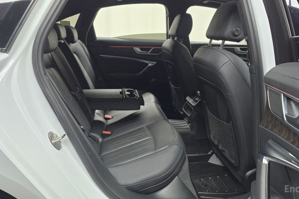 2023 Audi A6 с пробегом 62 483 км