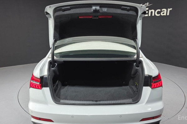 2019 Audi A6 с пробегом 69 809 км