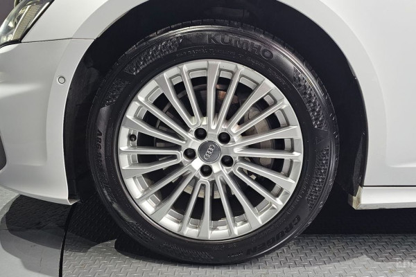 2021 Audi A6 с пробегом 61 906 км