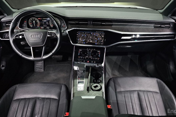 2021 Audi A6 с пробегом 61 906 км