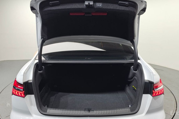 2021 Audi A6 с пробегом 68 598 км