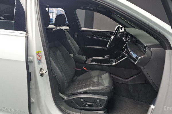 2021 Audi A6 с пробегом 61 906 км