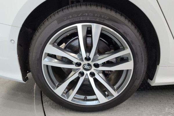 2022 Audi A6 с пробегом 54 900 км