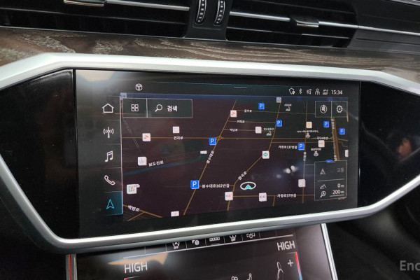 2022 Audi A6 с пробегом 28 975 км