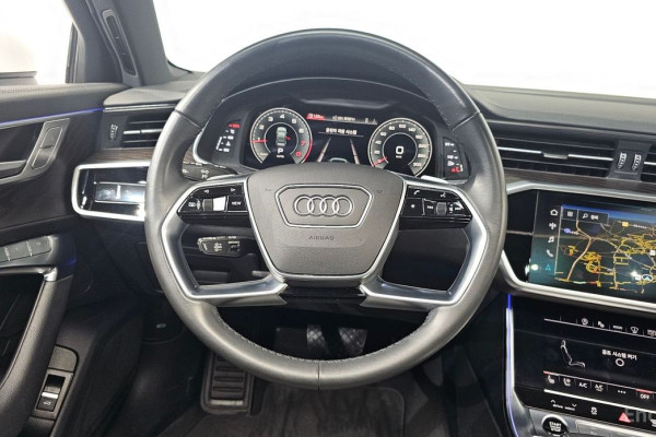 2022 Audi A6 с пробегом 32 728 км