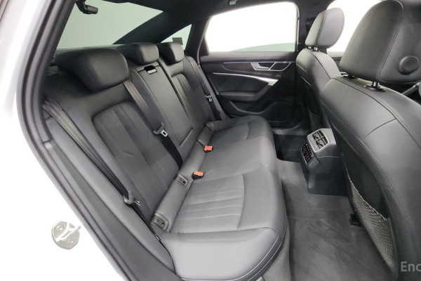 2022 Audi A6 с пробегом 54 900 км