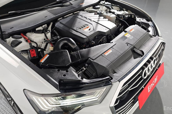 2023 Audi A6 с пробегом 18 450 км