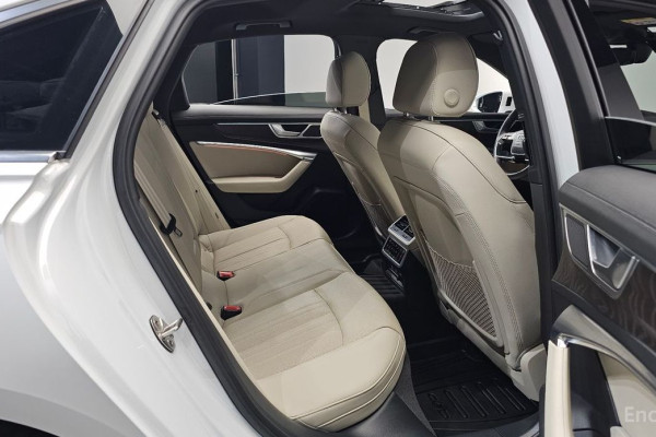 2023 Audi A6 с пробегом 18 450 км