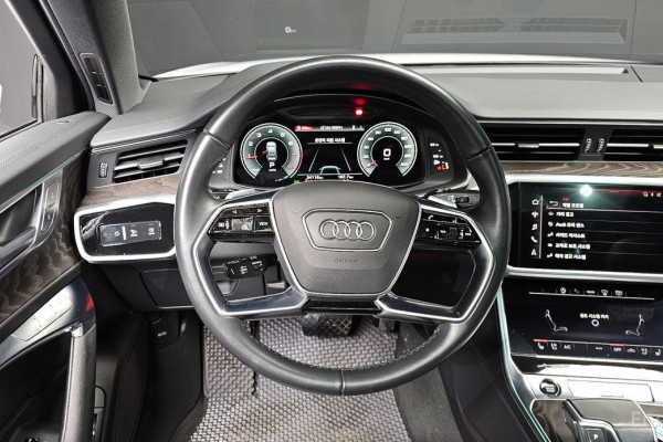 2022 Audi A6 с пробегом 34 116 км