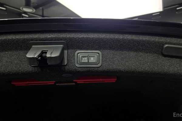 2022 Audi A6 с пробегом 104 953 км