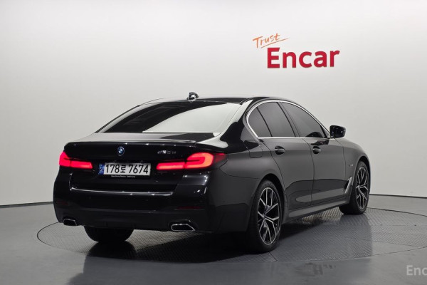 2022 BMW 5 серии с пробегом 68 249 км