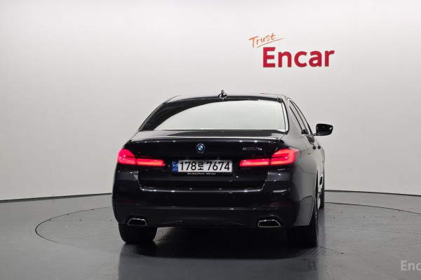 2022 BMW 5 серии с пробегом 68 249 км