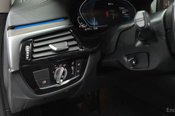 2022 BMW 5 серии с пробегом 80 229 км