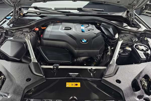 2022 BMW 5 серии с пробегом 76 062 км