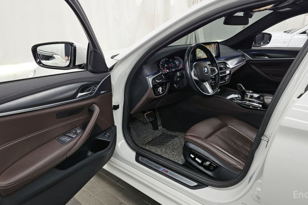 2023 BMW 5 серии с пробегом 87 401 км