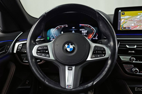 2023 BMW 5 серии с пробегом 87 401 км