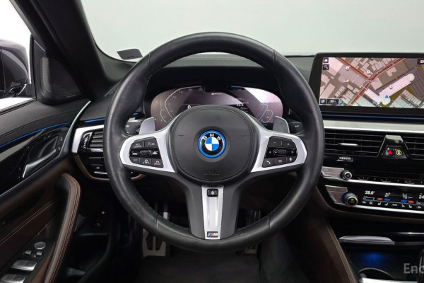 2022 BMW 5 серии с пробегом 68 249 км