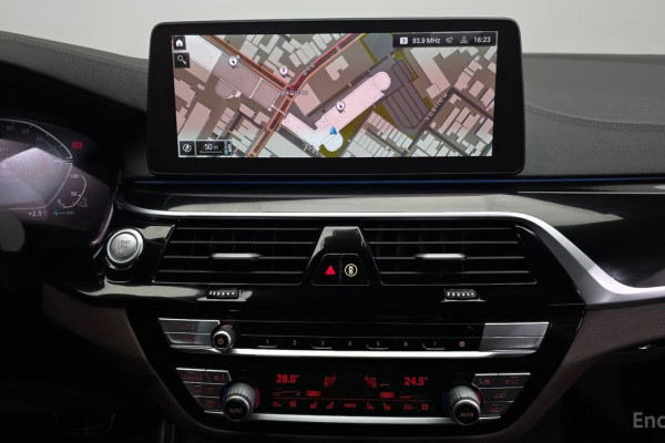 2022 BMW 5 серии с пробегом 68 249 км