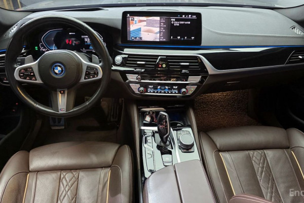 2022 BMW 5 серии с пробегом 124 898 км