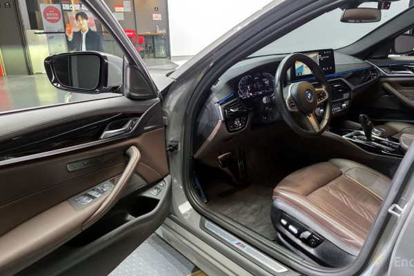 2022 BMW 5 серии с пробегом 124 898 км