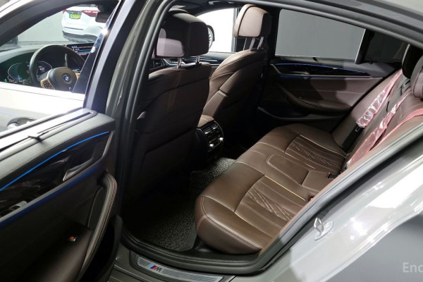 2022 BMW 5 серии с пробегом 124 898 км