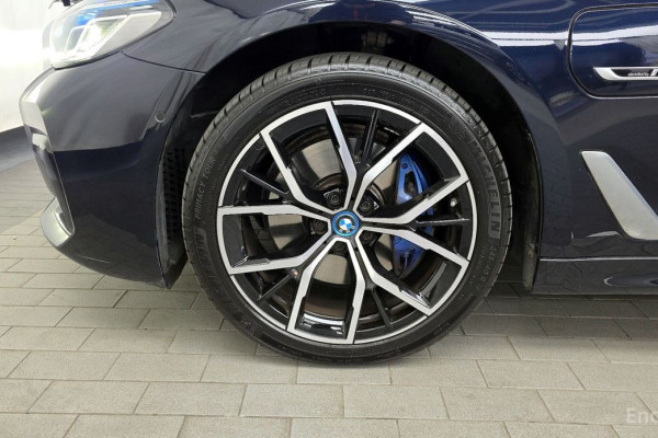 2022 BMW 5 серии с пробегом 41 072 км