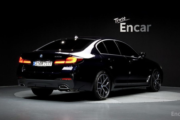 2022 BMW 5 серии с пробегом 46 477 км