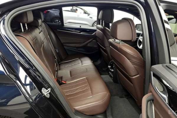 2022 BMW 5 серии с пробегом 41 072 км