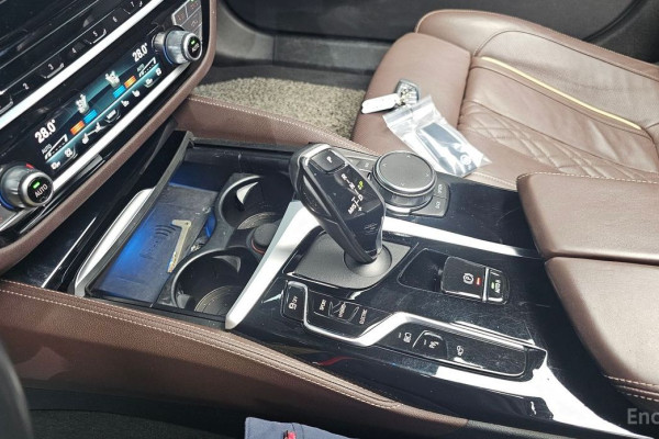 2022 BMW 5 серии с пробегом 59 266 км