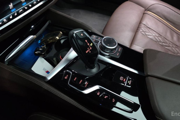 2022 BMW 5 серии с пробегом 46 477 км