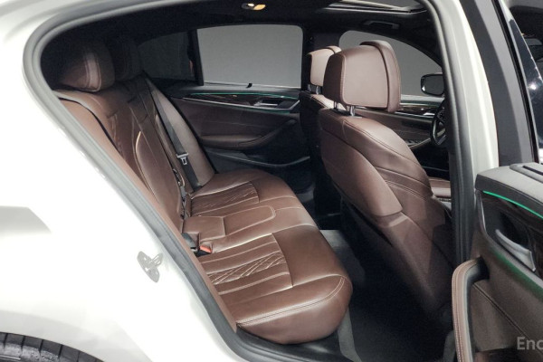 2022 BMW 5 серии с пробегом 96 060 км