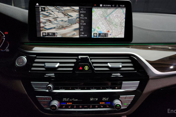 2022 BMW 5 серии с пробегом 96 060 км